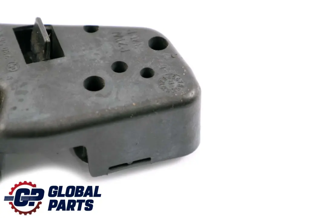 BMW 3 Series E46 Light Lamp Bulb Holder Socket Rear Left N/S - SKU 7165743 - Part number 7165743