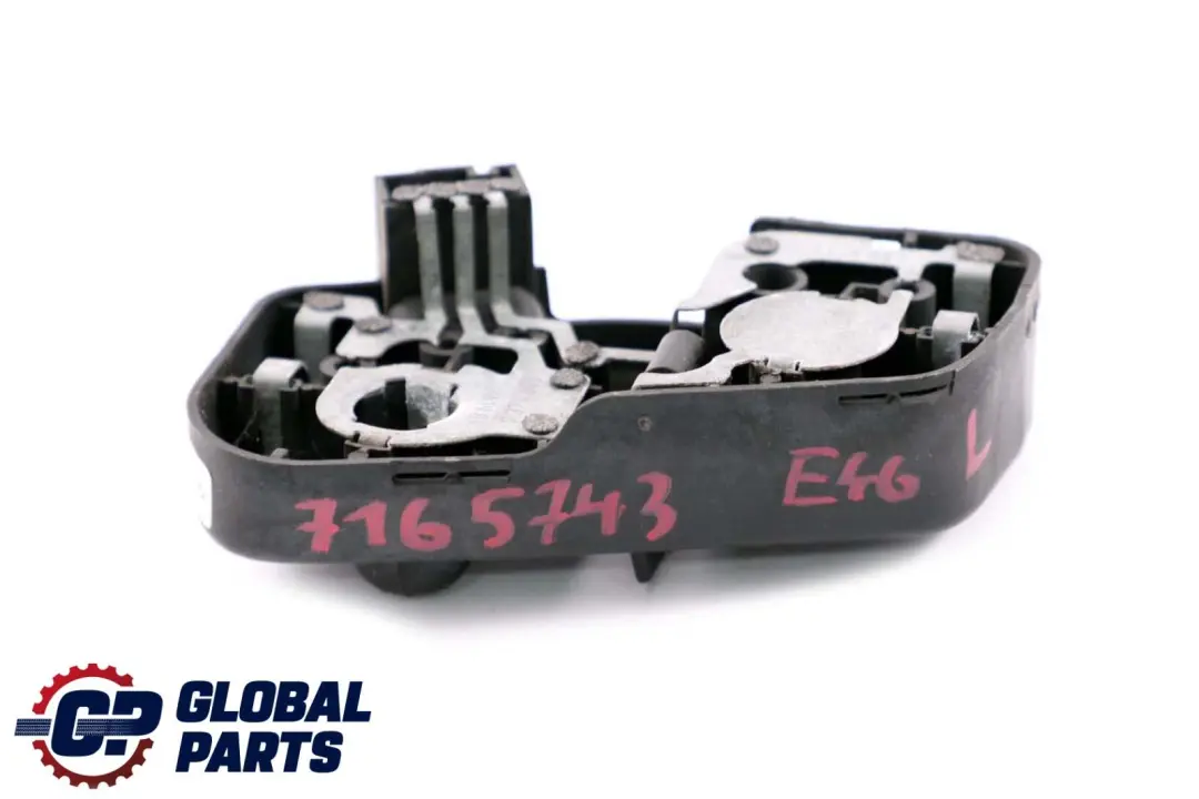 Portalamparas Trasero Izquierdo para BMW E46 con número de pieza 7165743 BMW E46 Portalamparas Trasero Izquierdo - SKU 7165743 - Número de pieza 7165743