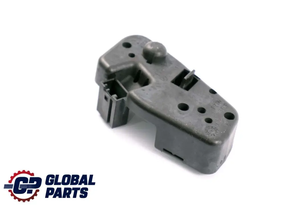BMW 3 Series E46 Light Lamp Bulb Holder Socket Rear Left N/S - SKU 7165743 - Part number 7165743