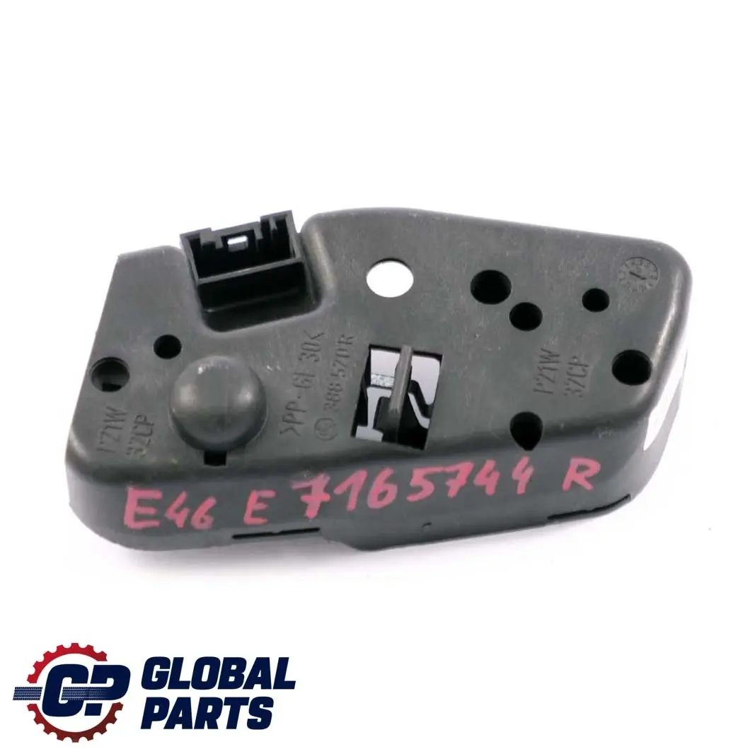 BMW 3 E46 Saloon Bulb Holder Socket Rear Trunk Lid Light Right O/S - SKU 7165744 - Part number 6907938