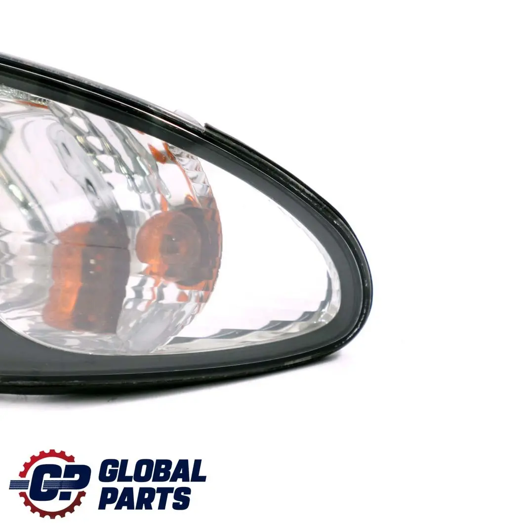 Delantero Derecho Intermitente Naranja 6914200 para BMW E46 Berlina Touring con número de pieza 7165850 BMW E46 Berlina Touring Delantero Derecho Intermitente Naranja 6914200 - SKU 7165850 - Número de pieza 7165850