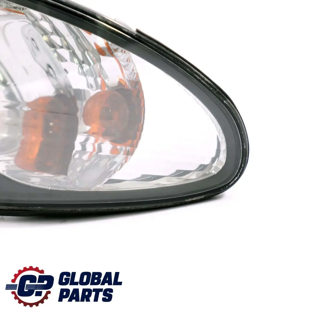 Delantero Derecho Intermitente Naranja 6914200 para BMW E46 Berlina Touring con número de pieza 7165850 BMW E46 Berlina Touring Delantero Derecho Intermitente Naranja 6914200 - SKU 7165850 - Número de pieza 7165850