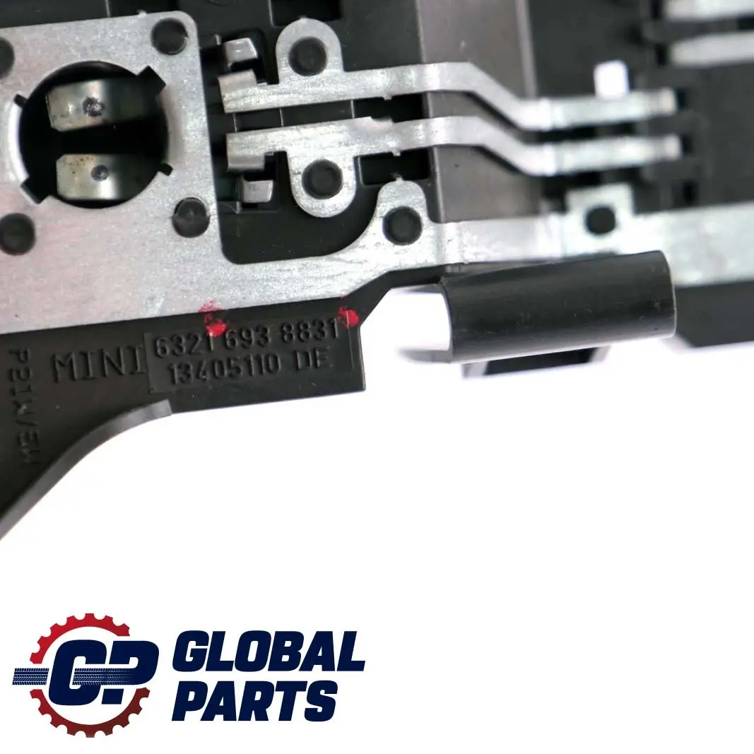 Bulb Socket Rear Holder Light Left N/S 6938831 to Mini R50 R52 R53 with Part number 7166007 Mini R50 R52 R53 Bulb Socket Rear Holder Light Left N/S 6938831 - SKU 7166007 - Part number 7166007