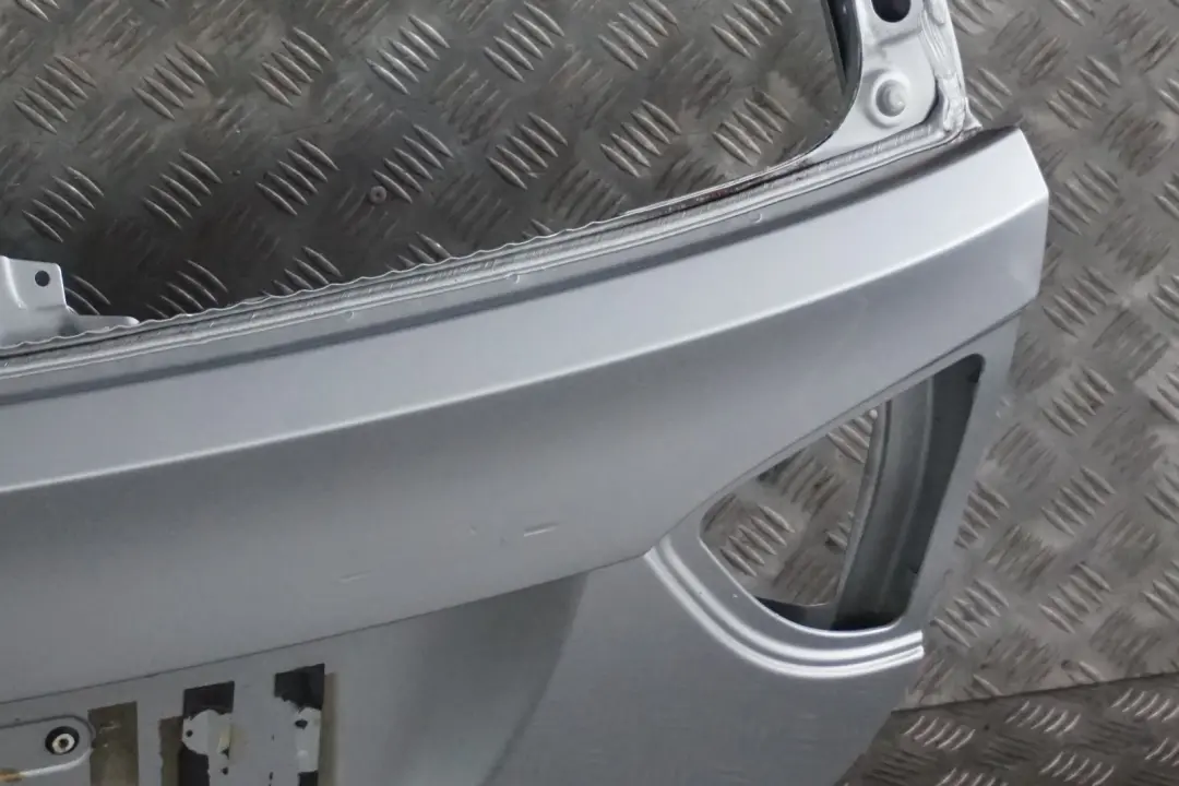 Boot Trunk Lid Tailgate Titansilber Silver Metallic to BMW 3 Series E91 Touring with Part number 7166105 BMW 3 Series E91 Touring Boot Trunk Lid Tailgate Titansilber Silver Metallic - SKU 7166105-TS1 - Part number 7166105