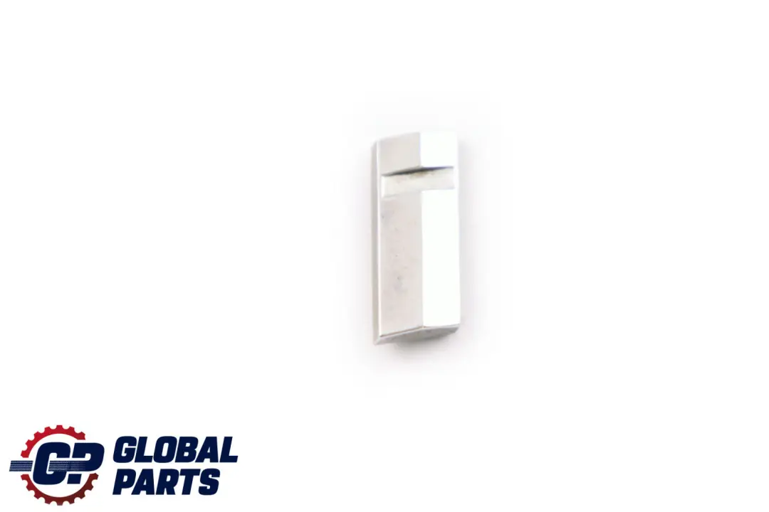 Emblemat Bagażnika Model naklejany 125i do BMW F20 F21 E82 E88 o numerze 7111711 BMW F20 F21 E82 E88 Emblemat Bagażnika Model naklejany 125i - SKU 7166207 - Numer Części 7111711