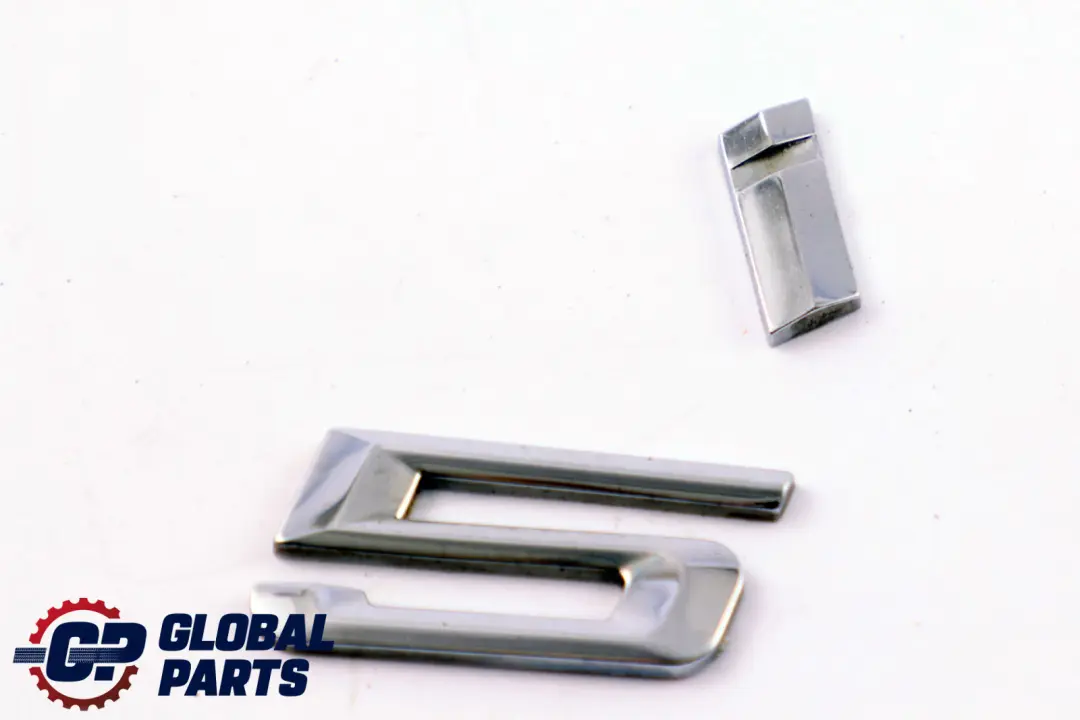 BMW 3 E92 E93 LCI Embleme Colle Arriere 335i - SKU 7166218 - Numéro de pièce 7166218
