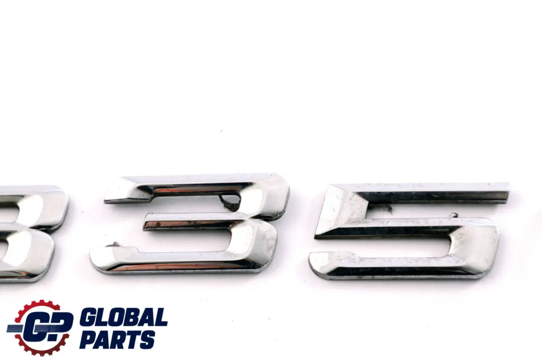 Emblema Adherido Trasero para BMW E92 335d con número de pieza 7166220 BMW E92 335d Emblema Adherido Trasero - SKU 7166220 - Número de pieza 7166220