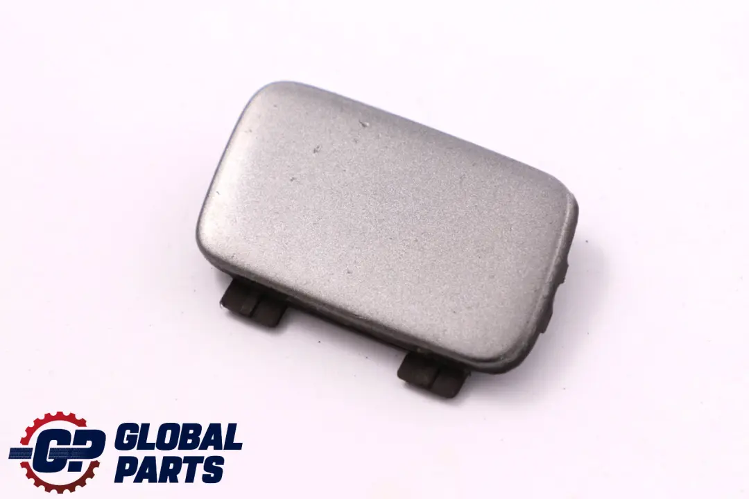 Parachoques delantero Flap Ojo remolque Spacegrau Gris Espacial para BMW E81 E87 LCI con número de pieza 7166581 BMW E81 E87 LCI Parachoques delantero Flap Ojo remolque Spacegrau Gris Espacial - SKU 7166581-SCG - Número de pieza 7166581