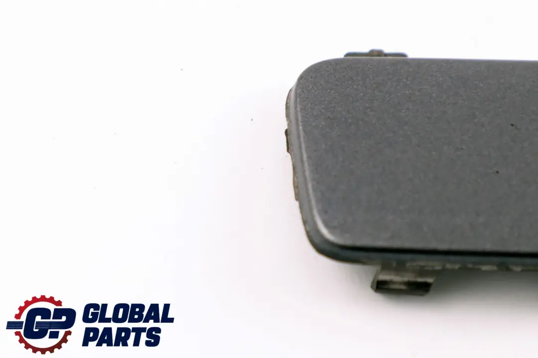 BMW 1 er E81 E87 LCI Vordere Stoßfängerklappe Abschleppöse Sparkling Graphite - SKU 7166581-SG - Teilenummer 7166581