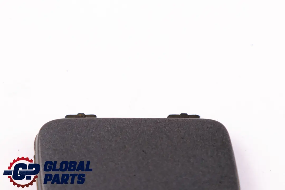 BMW 1 er E81 E87 LCI Vordere Stoßfängerklappe Abschleppöse Sparkling Graphite - SKU 7166581-SG - Teilenummer 7166581