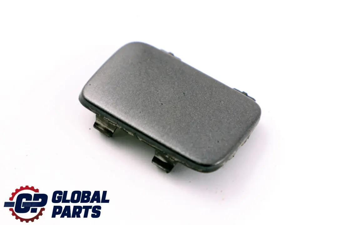 BMW 1 er E81 E87 LCI Vordere Stoßfängerklappe Abschleppöse Sparkling Graphite - SKU 7166581-SG - Teilenummer 7166581