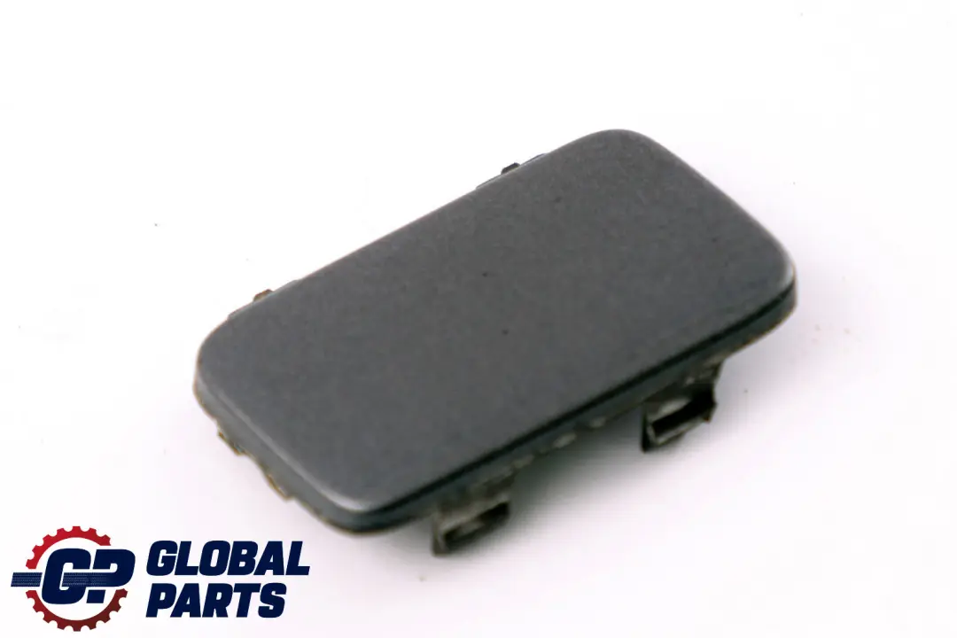 BMW 1 er E81 E87 LCI Vordere Stoßfängerklappe Abschleppöse Sparkling Graphite - SKU 7166581-SG - Teilenummer 7166581