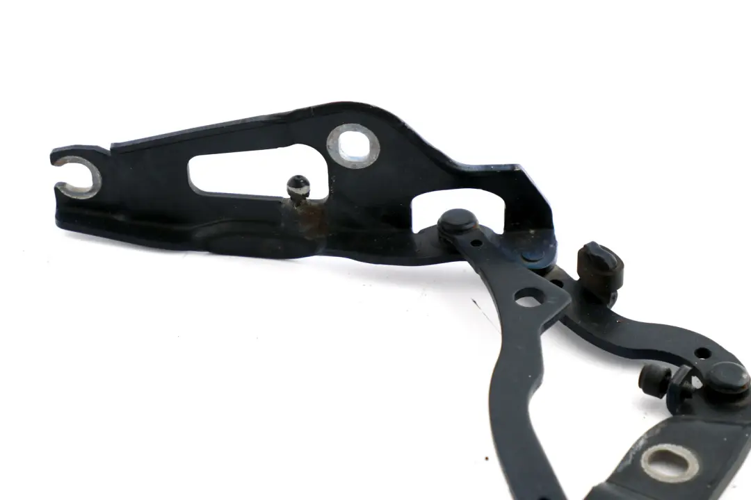 Scharnier Heckklappe Links N/S Blau für BMW 1 er E82 E88 mit Teilenummer 7166751 BMW 1 er E82 E88 Scharnier Heckklappe Links N/S Blau - SKU 7166751-1 - Teilenummer 7166751