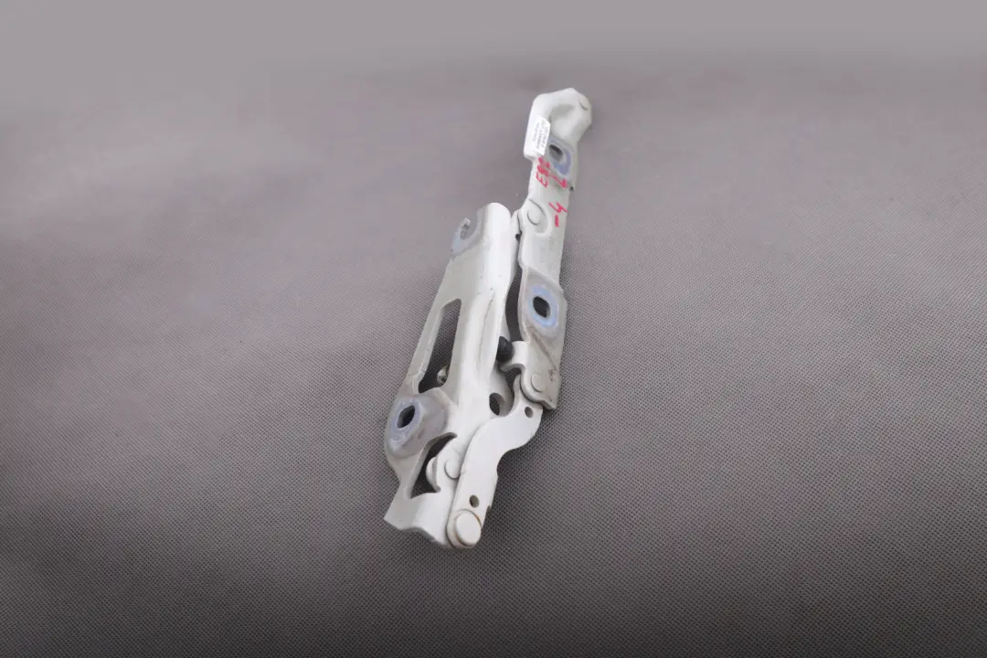 BMW 1 er E82 E88 Scharnier Heckklappe Links N/S Weiss 7166751 - SKU 7166751-4 - Teilenummer 7230859