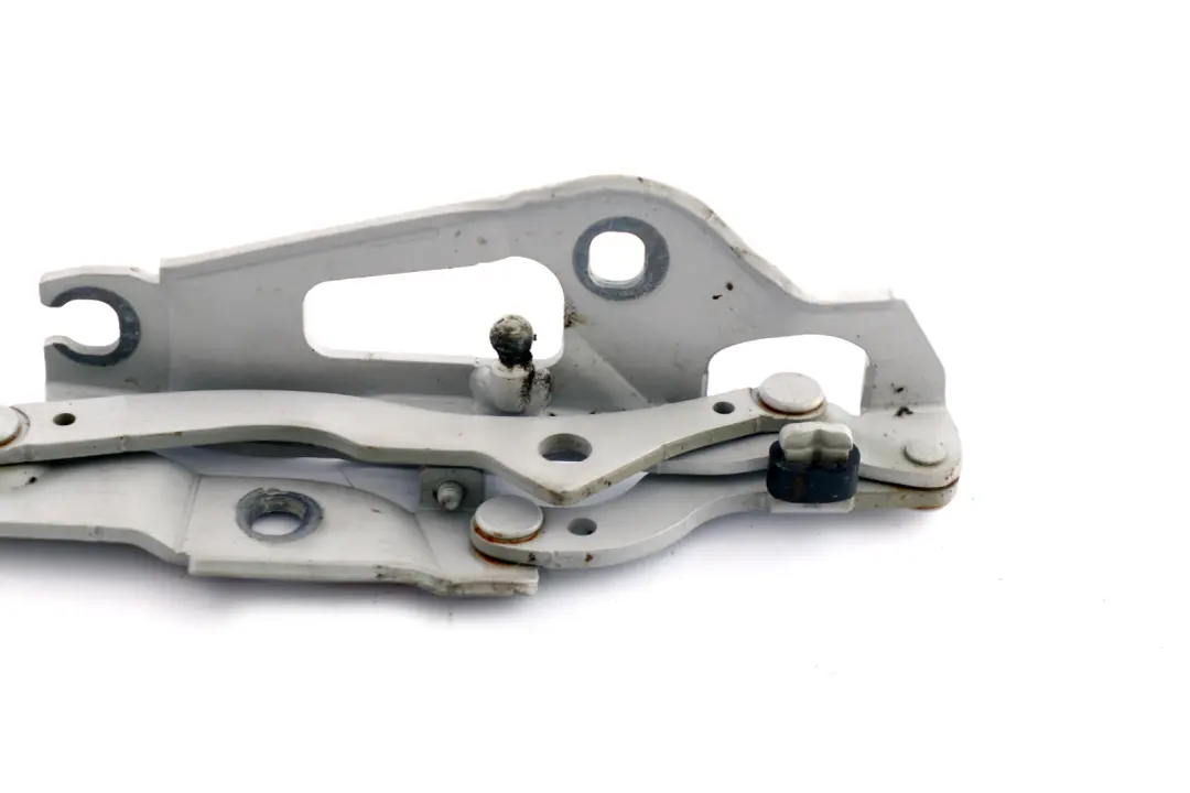 Maletero Porton Trasero Izquierdo Bisagra Plata para BMW E82 E88 con número de pieza 7230859 BMW E82 E88 Maletero Porton Trasero Izquierdo Bisagra Plata - SKU 7166751-5 - Número de pieza 7230859