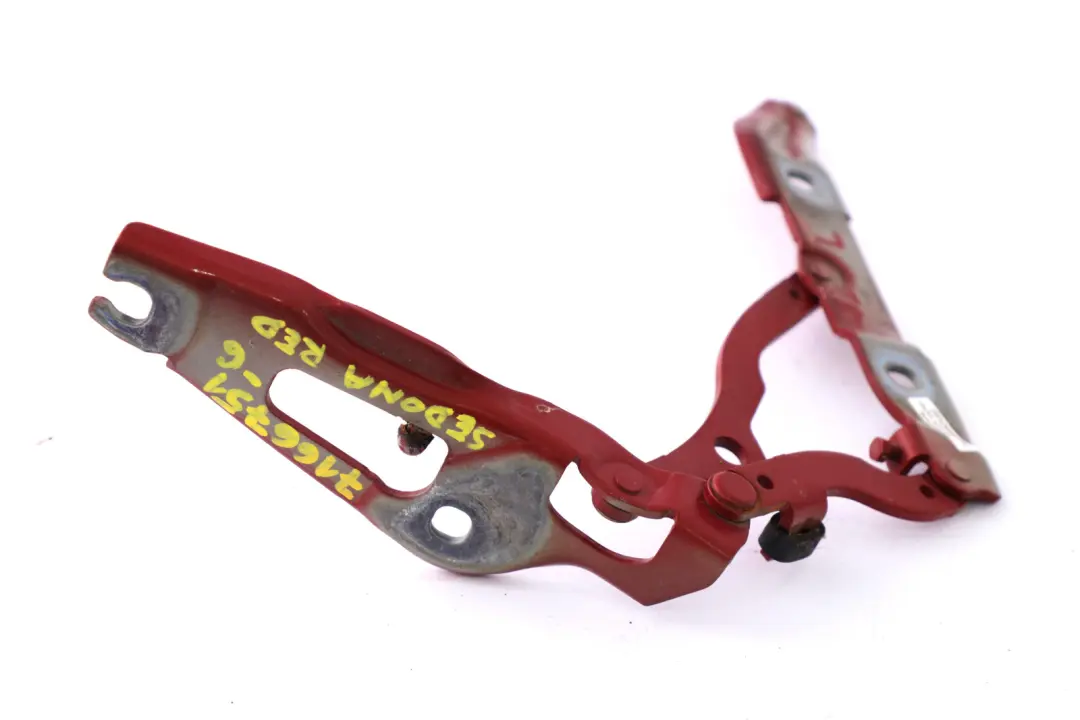 Boot Trunk Lid Tailgate Left Hinge N/S Sedona Red to BMW 1 Series E82 E88 with Part number 7166751 BMW 1 Series E82 E88 Boot Trunk Lid Tailgate Left Hinge N/S Sedona Red - SKU 7166751-6 - Part number 7166751