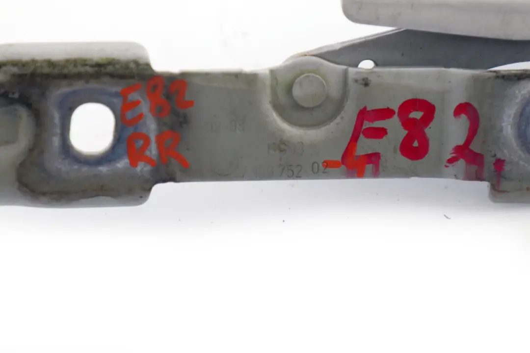 Kofferraum Heckklappe Rechts Scharnier Silber 7166752 für BMW E82 E88 mit Teilenummer 7230860 BMW E82 E88 Kofferraum Heckklappe Rechts Scharnier Silber 7166752 - SKU 7166752-4 - Teilenummer 7230860