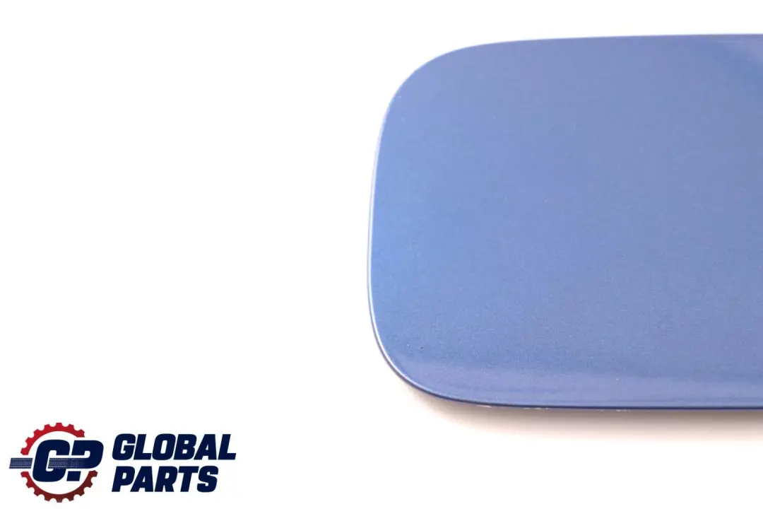 Fill In Flap Fuel Cover Cap Montegoblau Montego Blue A51 para BMW E82 E88 con número de pieza 7166825 BMW E82 E88 Fill In Flap Fuel Cover Cap Montegoblau Montego Blue A51 - SKU 7166825-MTB - Número de pieza 7166825