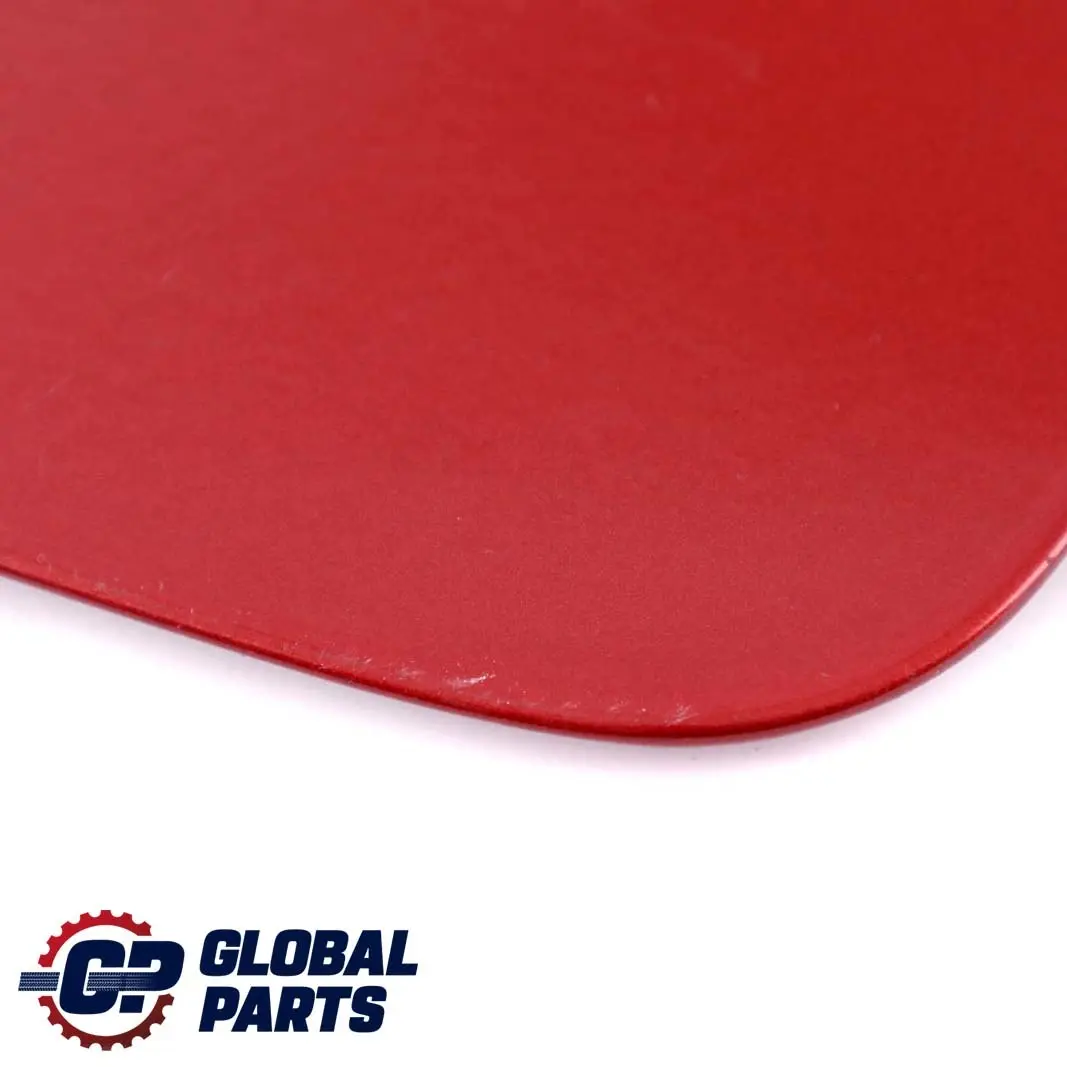 Fill In Flap Fuel Cover Sedonarot Sedona Red Metallic A79 para BMW E82 E88 con número de pieza 7166825 BMW E82 E88 Fill In Flap Fuel Cover Sedonarot Sedona Red Metallic A79 - SKU 7166825-SED - Número de pieza 7166825