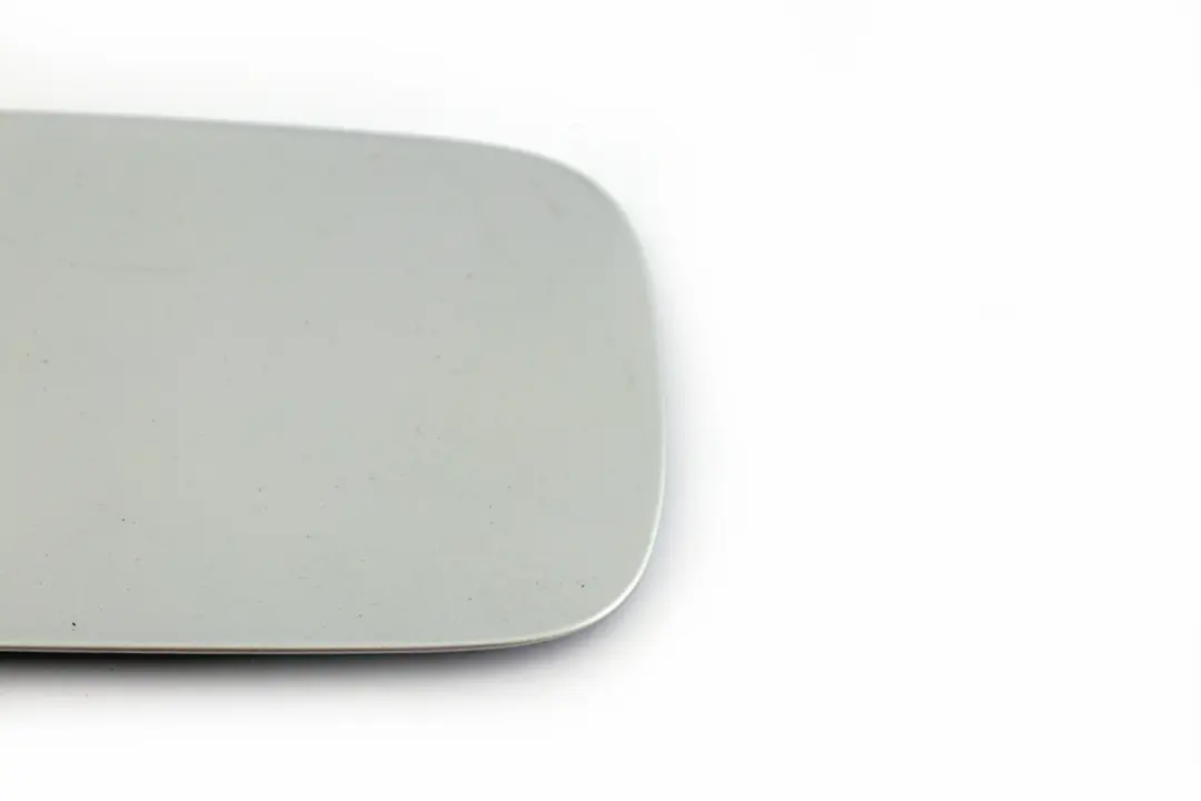 BMW 1 Series E82 E88 Fill In Flap Fuel Cover Titansilber Titan Silver Metallic - SKU 7166825-TS - Part number 7166825