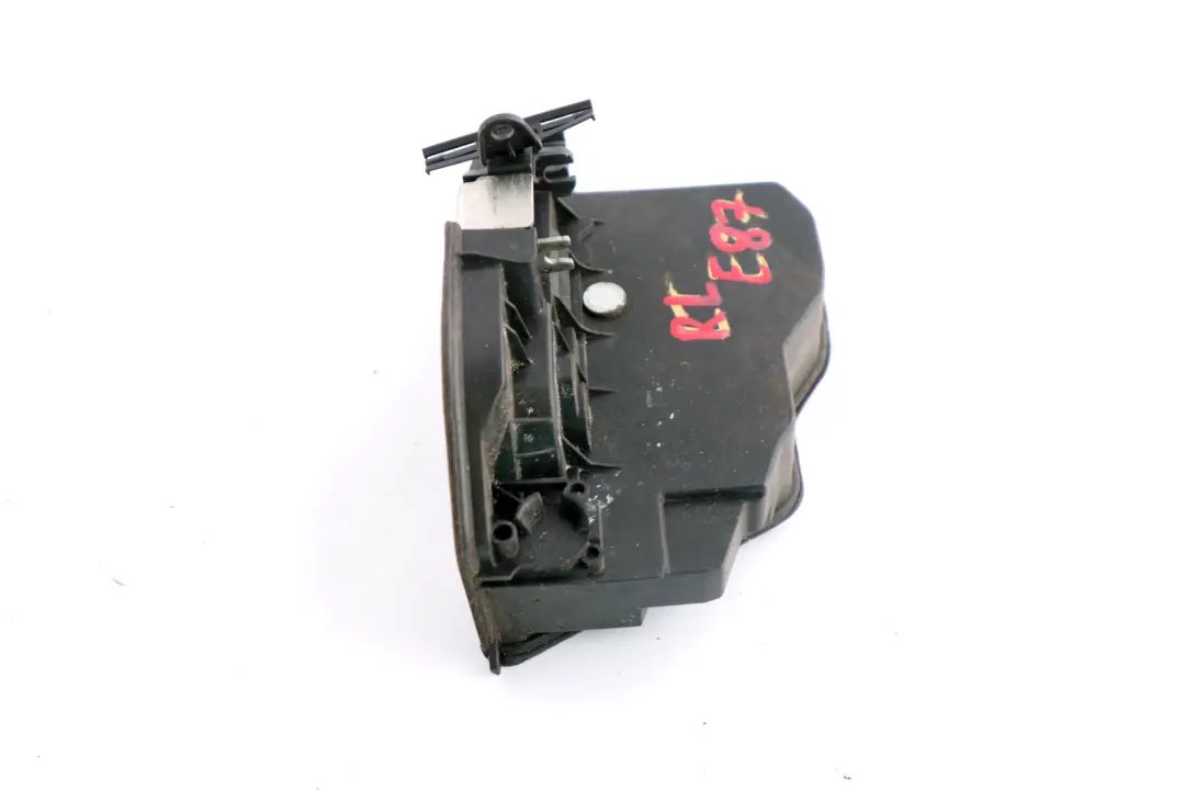 Cierre Sistema Trasero Izquierdo para BMW E87 E60 E61 E90 E91 con número de pieza 7202147 BMW E87 E60 E61 E90 E91 Cierre Sistema Trasero Izquierdo - SKU 7167069 - Número de pieza 7202147