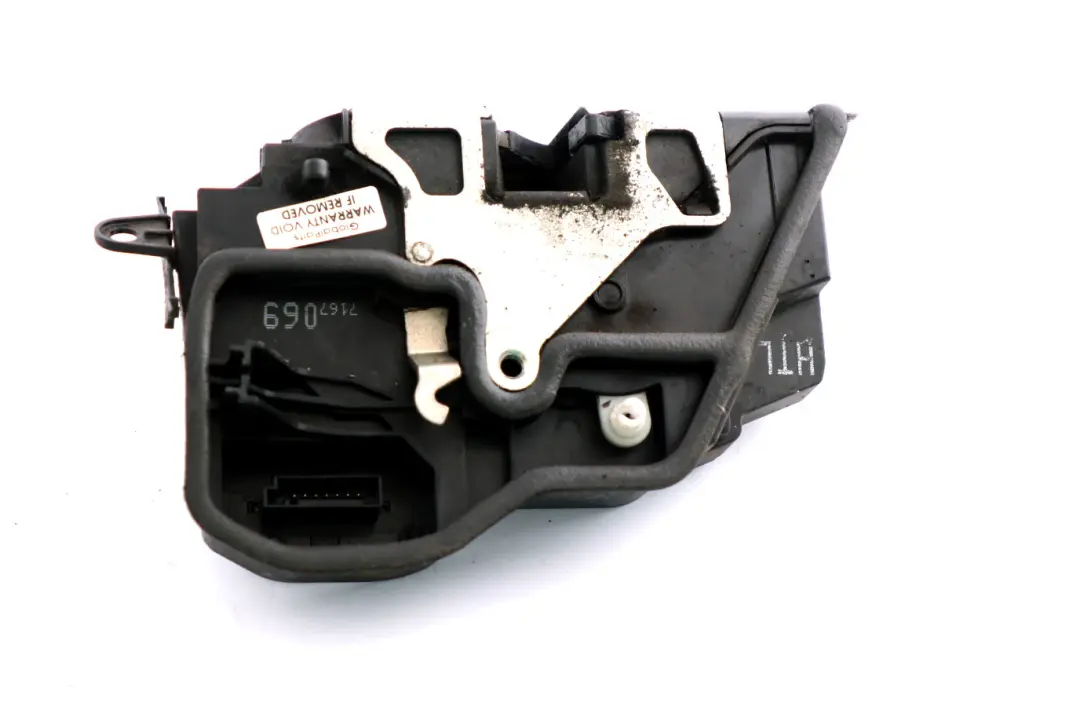Zamek Drzwi Lewy Tył do BMW E60 E65 E87 F20 o numerze 7202147 BMW E60 E65 E87 F20 Zamek Drzwi Lewy Tył - SKU 7167069 - Numer Części 7202147
