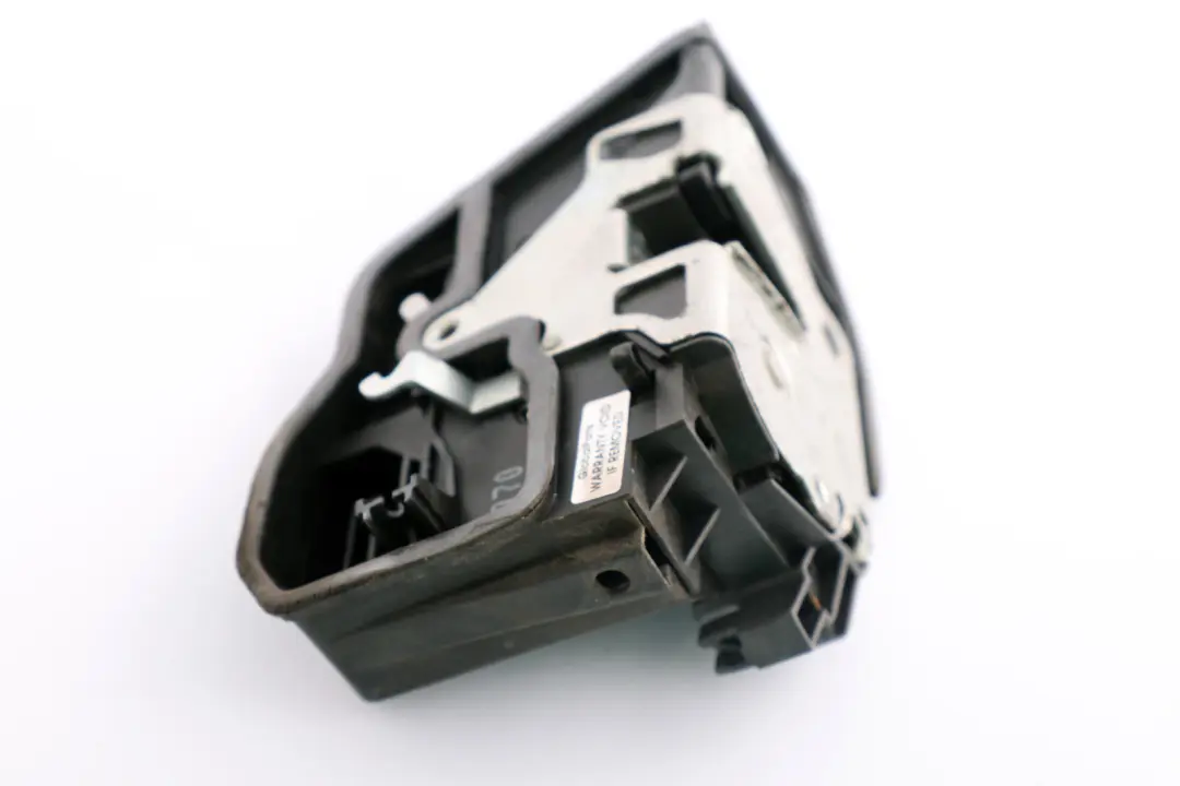 Serratura Portiera Chiusura Posteriore Destra per BMW E60 E87 E90 con numero di parte 7167070 BMW E60 E87 E90 Serratura Portiera Chiusura Posteriore Destra - SKU 7167070 - Numero di parte 7167070