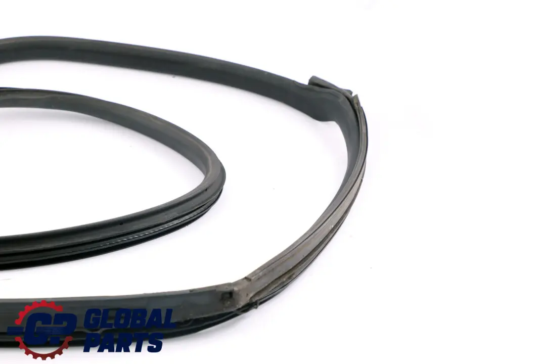 Uszczelka Drzwi Lewy Przód Przednia do Mini Cooper One Clubman R55 o numerze 7167217 Mini Cooper One Clubman R55 Uszczelka Drzwi Lewy Przód Przednia - SKU 7167217 - Numer Części 7167217