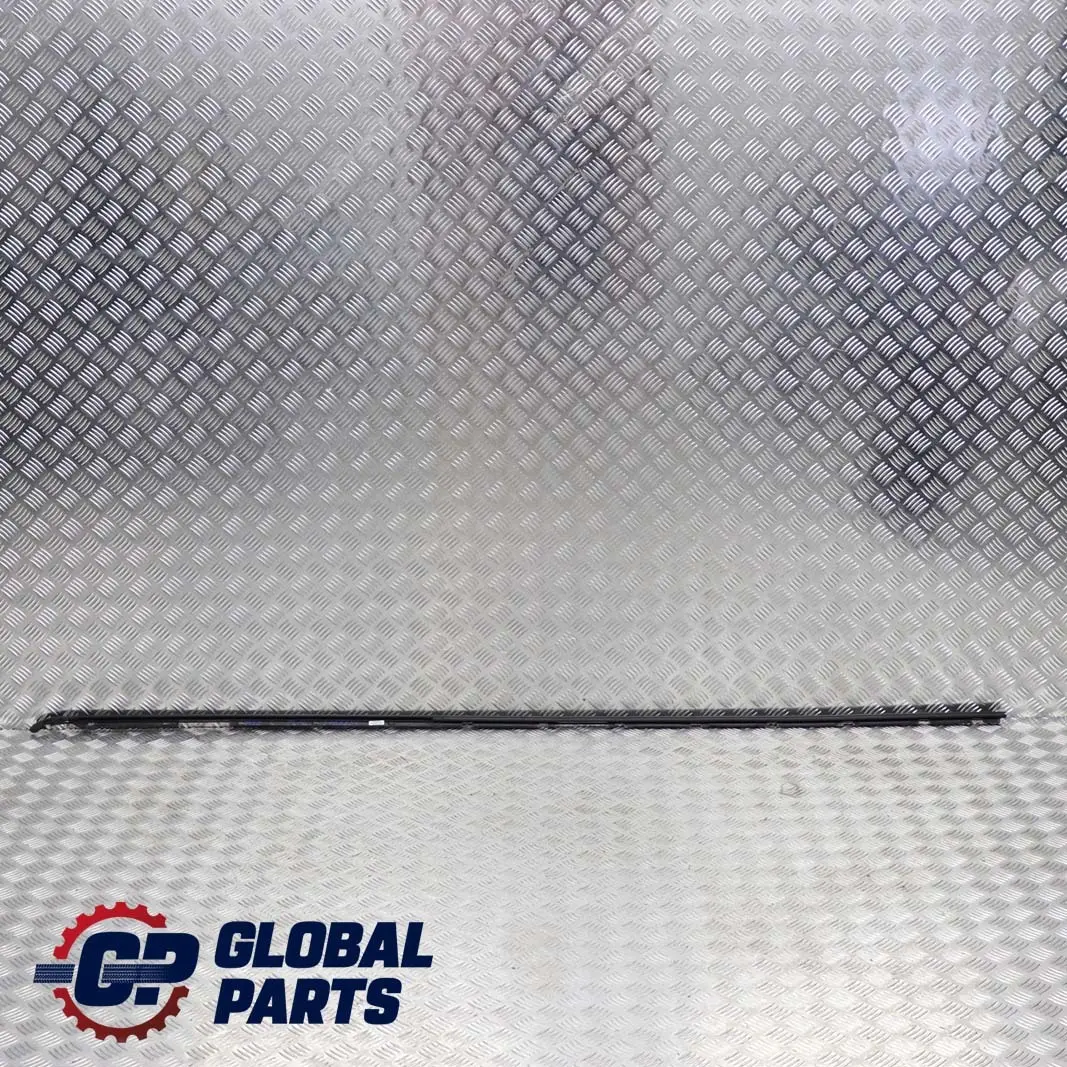 Izquierda N / Techo Moldura Barandilla Canalon Recortar La tira para Mini Clubman R55 con número de pieza 7167221 Mini Clubman R55 Izquierda N / Techo Moldura Barandilla Canalon Recortar La tira - SKU 7167221 - Número de pieza 7167221