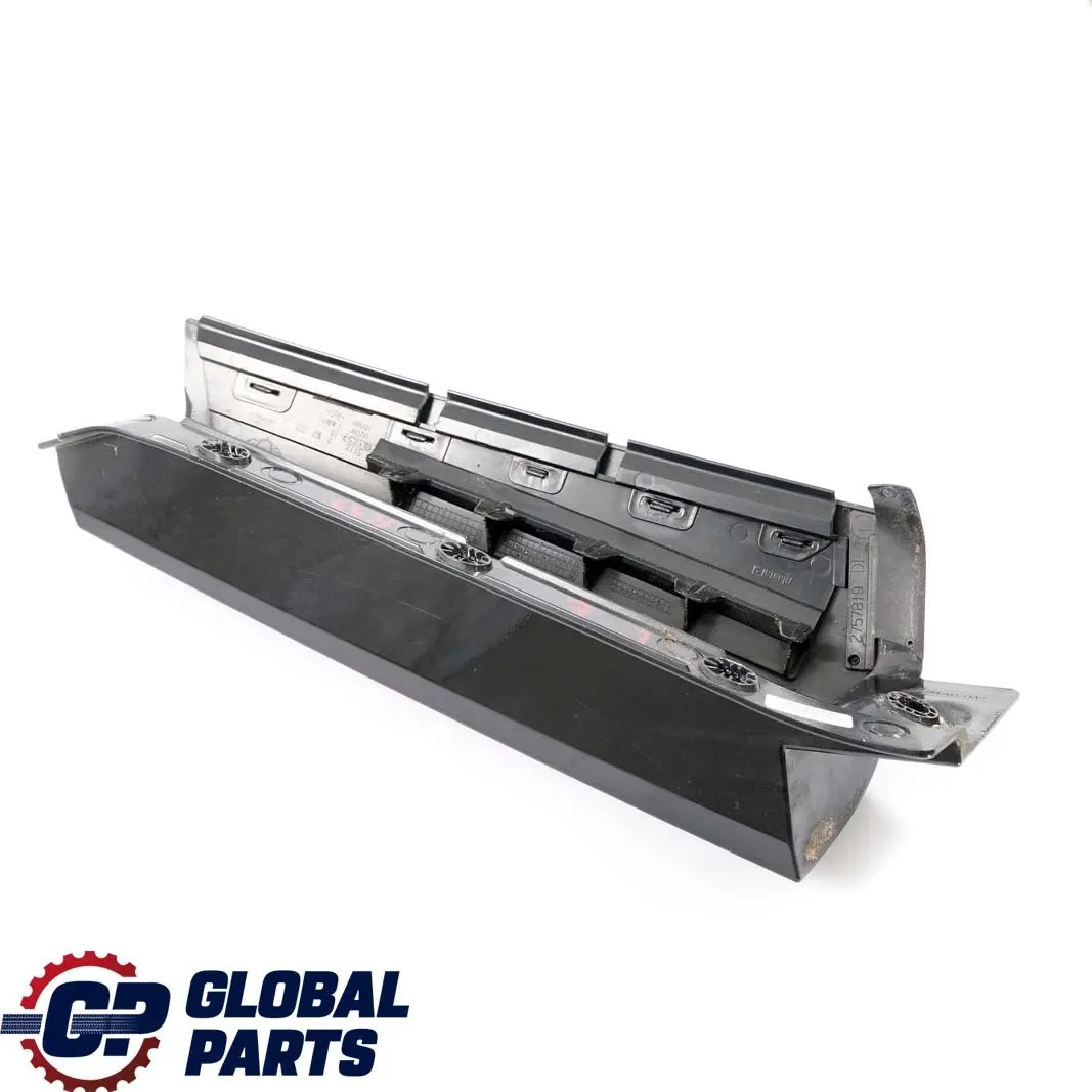 Embellecedor Columna Trasera C Izquierdo Negro para Mini Clubman R55 con número de pieza 7167227 Mini Clubman R55 Embellecedor Columna Trasera C Izquierdo Negro - SKU 7167227-1 - Número de pieza 7167227