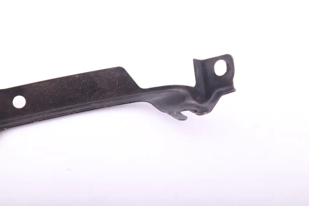 Wspornik uchwyt klapy prawy tył do MINI Clubman R55 o numerze 7167446 MINI Clubman R55 Wspornik uchwyt klapy prawy tył - SKU 7167446 - Numer Części 7167446