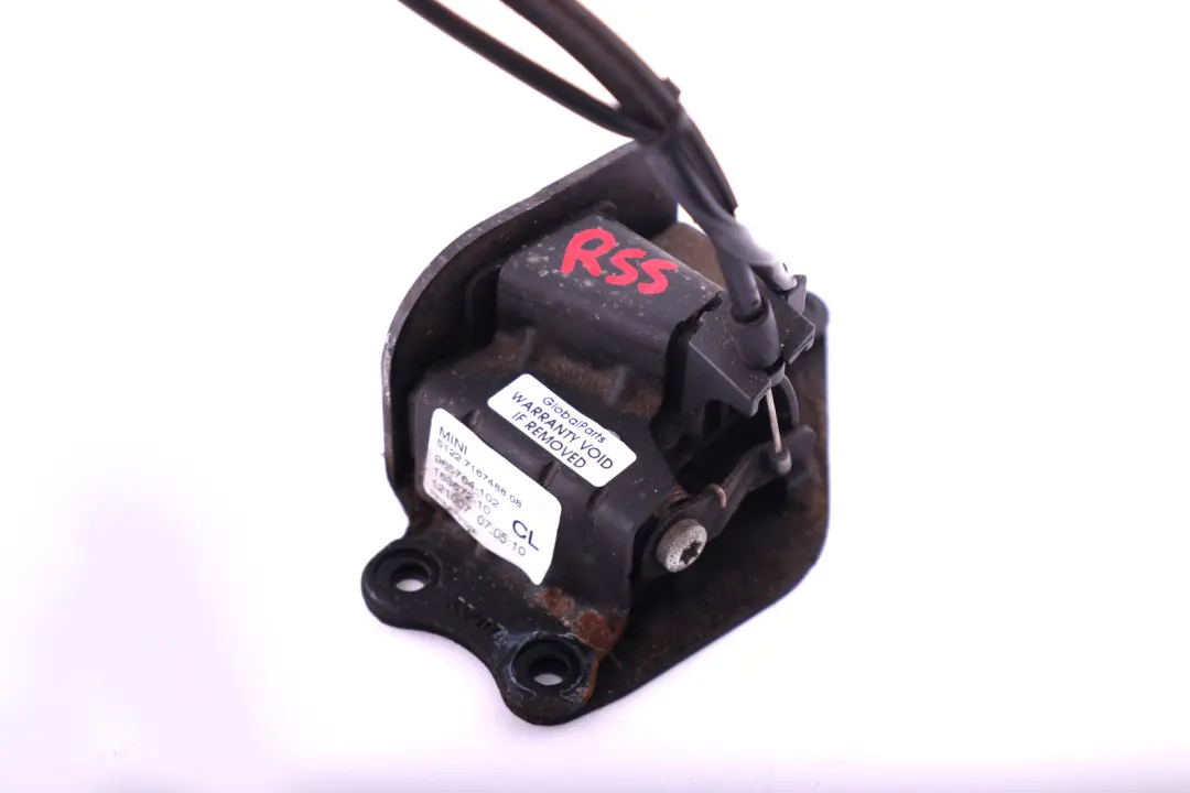 Clubdoor Side Door Bottom Lower Lock Latch Release to Mini Clubman R55 with Part number 7167488 Mini Clubman R55 Clubdoor Side Door Bottom Lower Lock Latch Release - SKU 7167488 - Part number 7167488