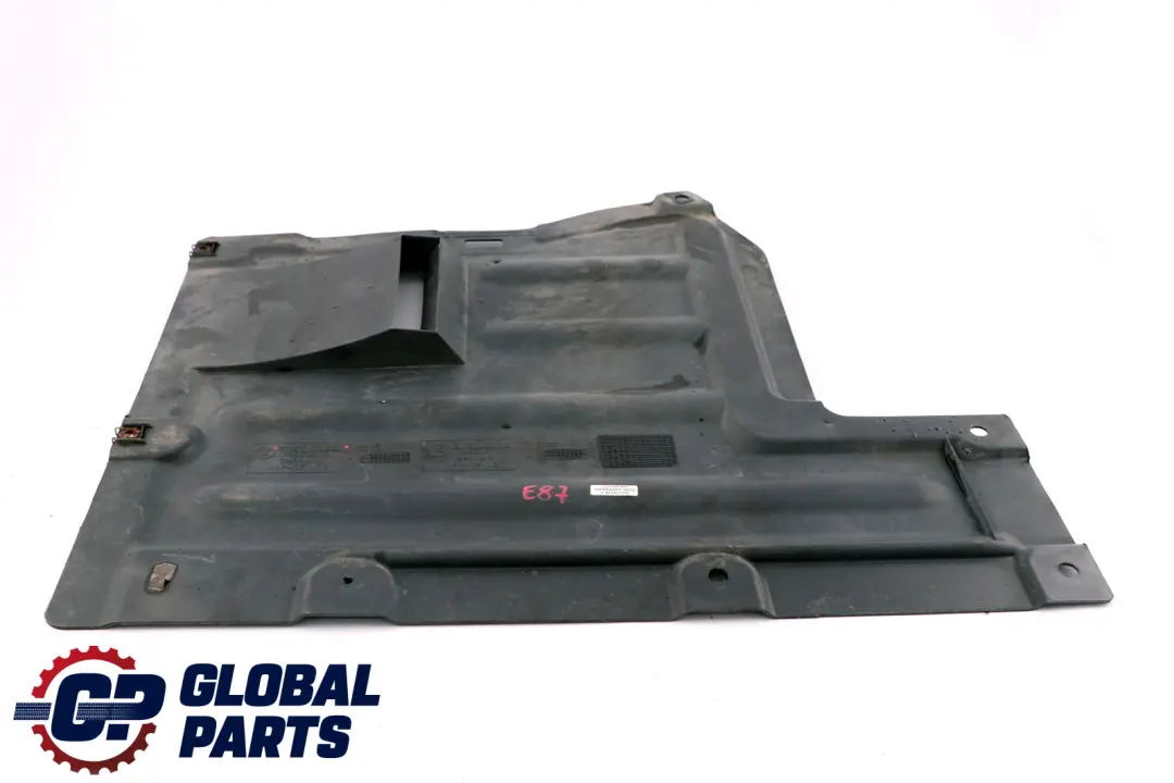Unterbodenverkleidung Mitte für BMW E81 E87N E90 E91 E92 E93 LCi mit Teilenummer 7167810 BMW E81 E87N E90 E91 E92 E93 LCi Unterbodenverkleidung Mitte - SKU 7167810 - Teilenummer 7167810