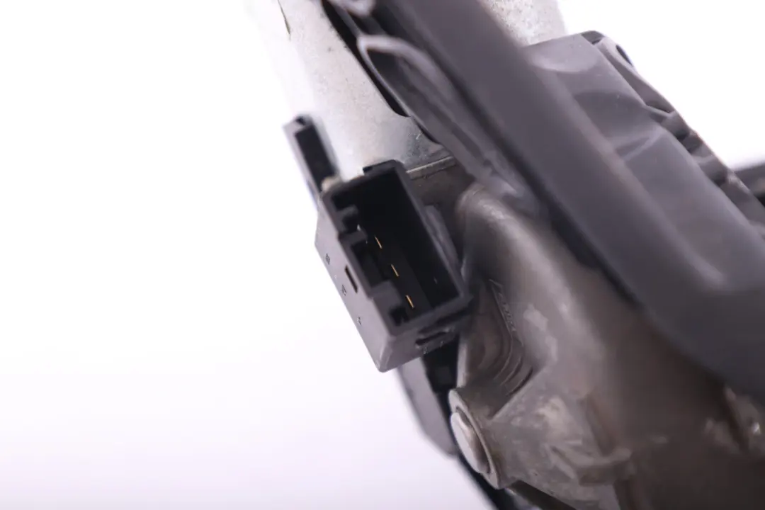 Moteur D'Essuie Glace Arrière Droit pour Mini Clubman R55 LCI à propos du numéro de pièce 7168154 Mini Clubman R55 LCI Moteur D'Essuie Glace Arrière Droit - SKU 7168154 - Numéro de pièce 7168154