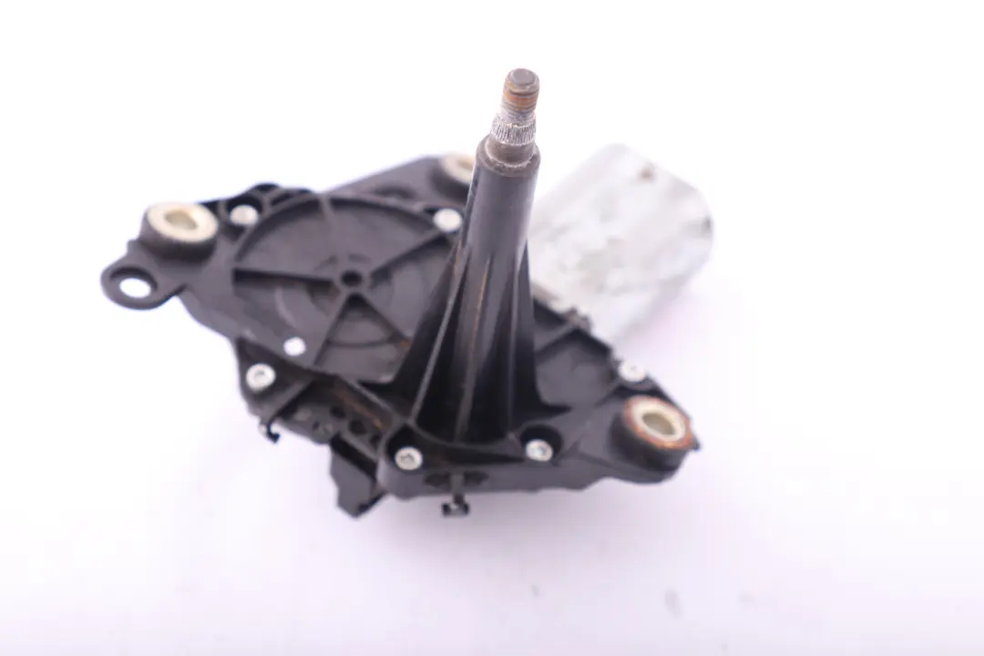 Wiper Motor Actuator Window Right Rear O/S to Mini Clubman R55 LCI with Part number 7168154 Mini Clubman R55 LCI Wiper Motor Actuator Window Right Rear O/S - SKU 7168154 - Part number 7168154