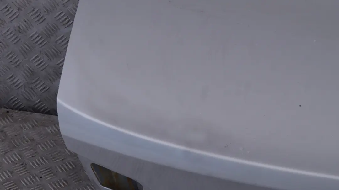 Coupé Tailgate Boot Lid Rear Lid Titansilber Titan Silver to BMW 3 Series 2 E92 with Part number 7168515 BMW 3 Series 2 E92 Coupé Tailgate Boot Lid Rear Lid Titansilber Titan Silver - SKU 7168515-TS2 - Part number 7168515