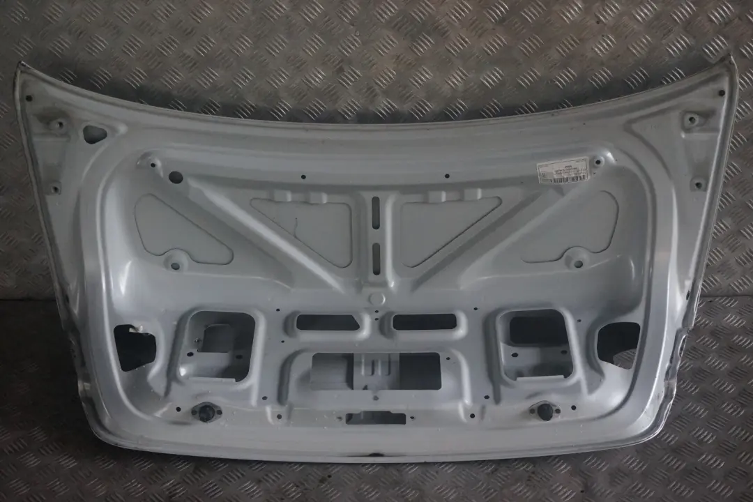 Coupé Tailgate Boot Lid Rear Lid Titansilber Titan Silver to BMW 3 Series 4 E92 with Part number 7168515 BMW 3 Series 4 E92 Coupé Tailgate Boot Lid Rear Lid Titansilber Titan Silver - SKU 7168515-TS4 - Part number 7168515