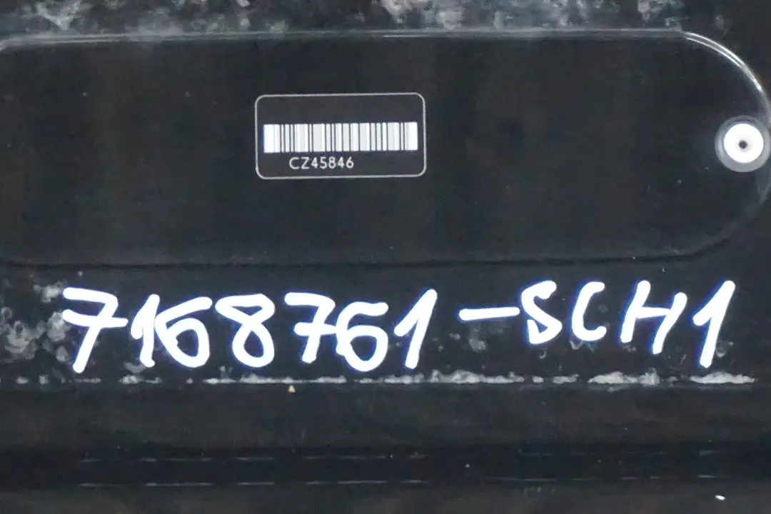 BMW 5 E60 LCI Klapa pokrywa bagażnika schwarz II - SKU 7168761-SCH1 - Numer Części 41627168761-SCH