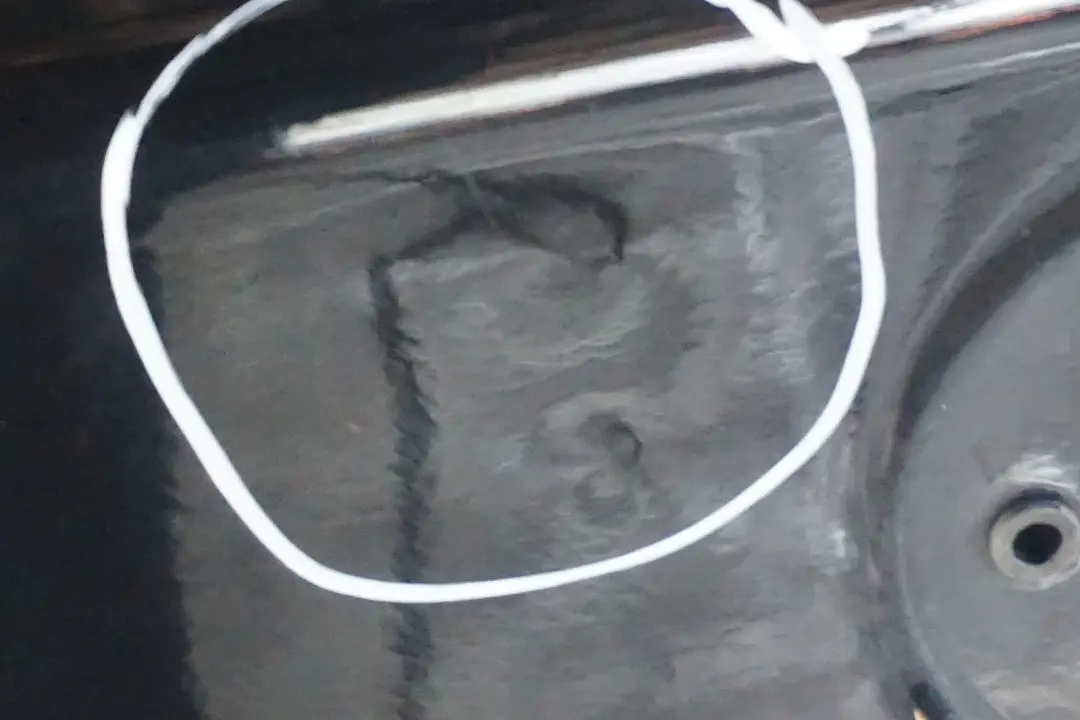 BMW 5 E60 LCI Klapa pokrywa bagażnika schwarz II - SKU 7168761-SCH1 - Numer Części 41627168761-SCH