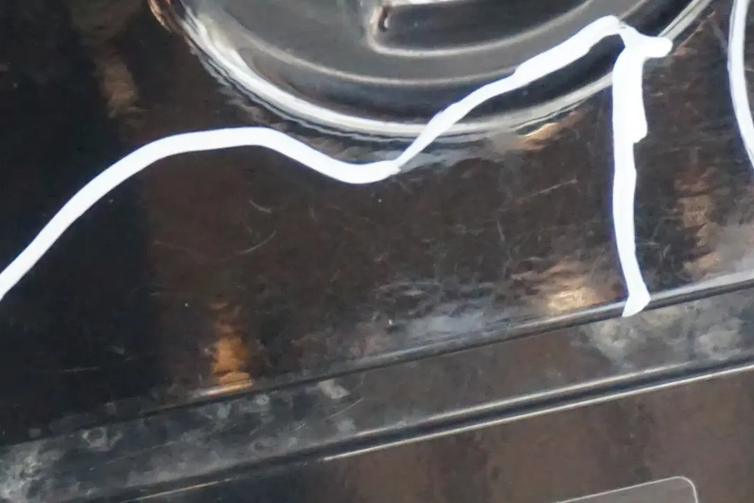 Klapa pokrywa bagażnika schwarz II do BMW 5 E60 LCI o numerze 41627168761-SCH BMW 5 E60 LCI Klapa pokrywa bagażnika schwarz II - SKU 7168761-SCH1 - Numer Części 41627168761-SCH