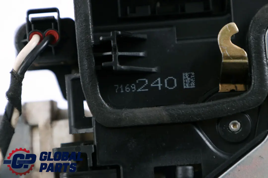 cerradura De La puerta trasera derecha O / S Catch para BMW E65 E66 con número de pieza 7169240 BMW E65 E66 cerradura De La puerta trasera derecha O / S Catch - SKU 7169240 - Número de pieza 7169240