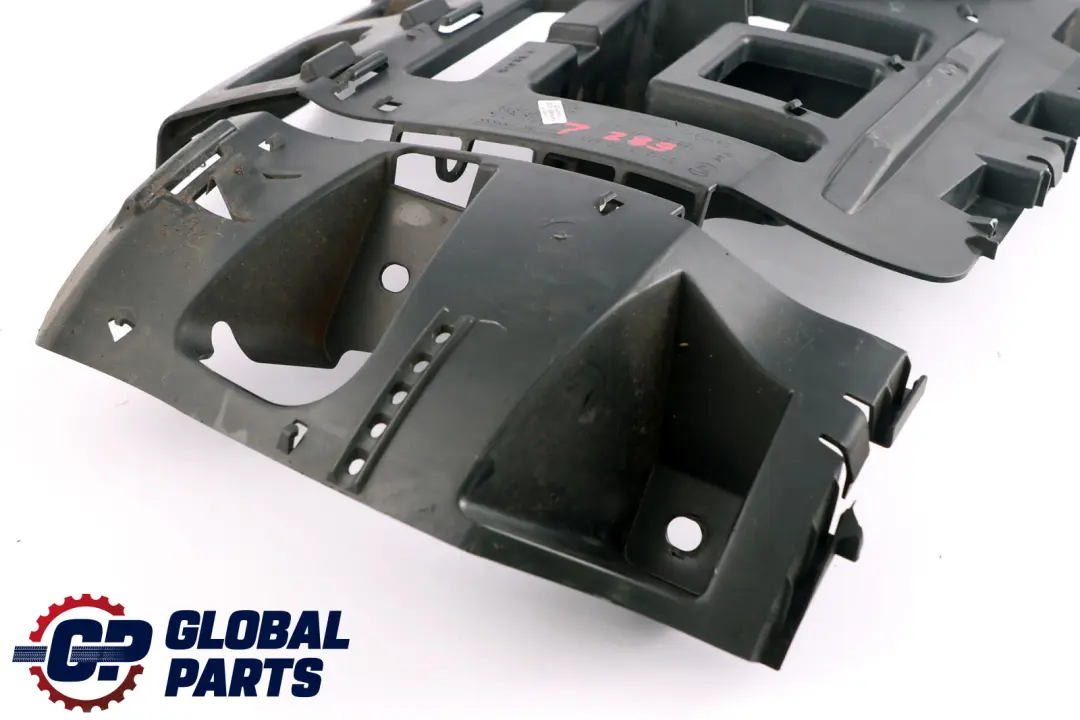 BMW E82 E88 Coupe Cabrio Rear Bumper Left N/S Guide Bracket - SKU 7170663 - Part number 7170663