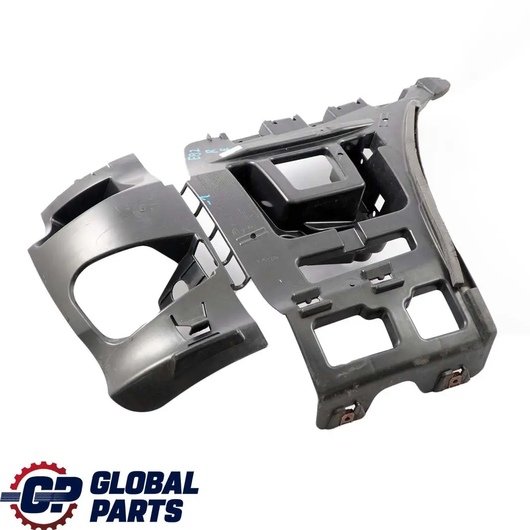 BMW 1 E82 E88 Choc-Receveur Arriere Leadership Cache Support Droite - SKU 7170664-1 - Numéro de pièce 7170664
