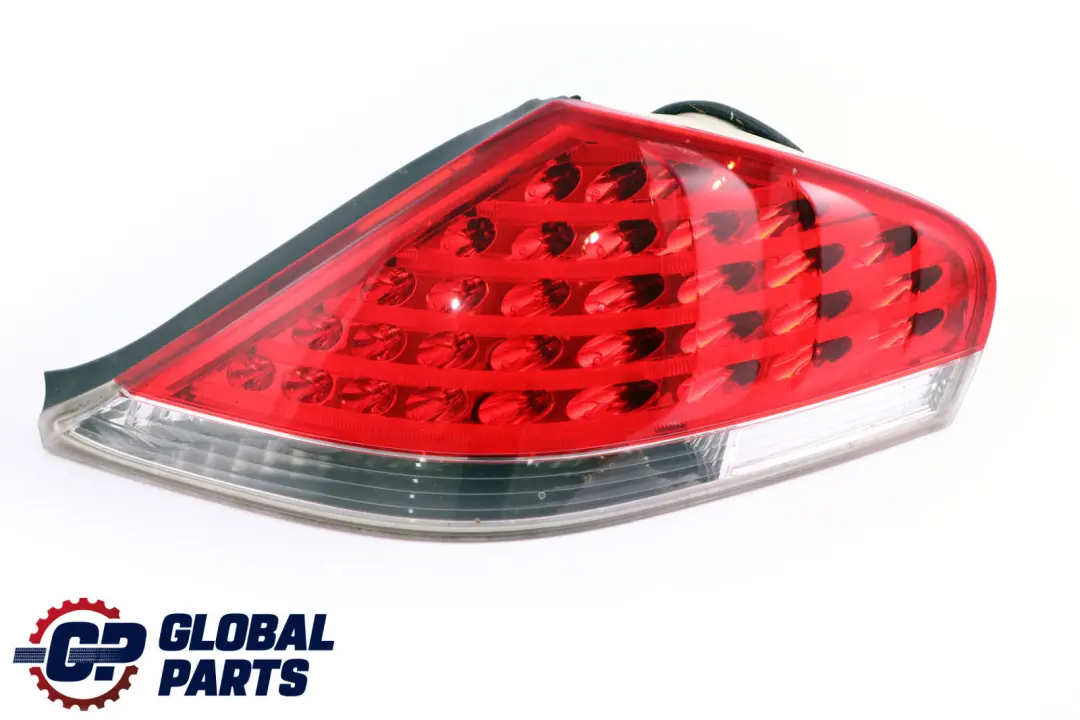Lampa Prawy Tył Prawa Tylna do BMW E63 E64 o numerze 7170976 BMW E63 E64 Lampa Prawy Tył Prawa Tylna - SKU 7170976 - Numer Części 7170976
