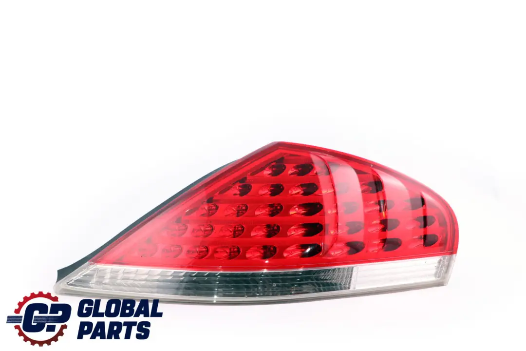 BMW E63 E64 Lampe d'éclairage du couvercle de coffre hayon arrière droit - SKU 7170976 - Numéro de pièce 7170976