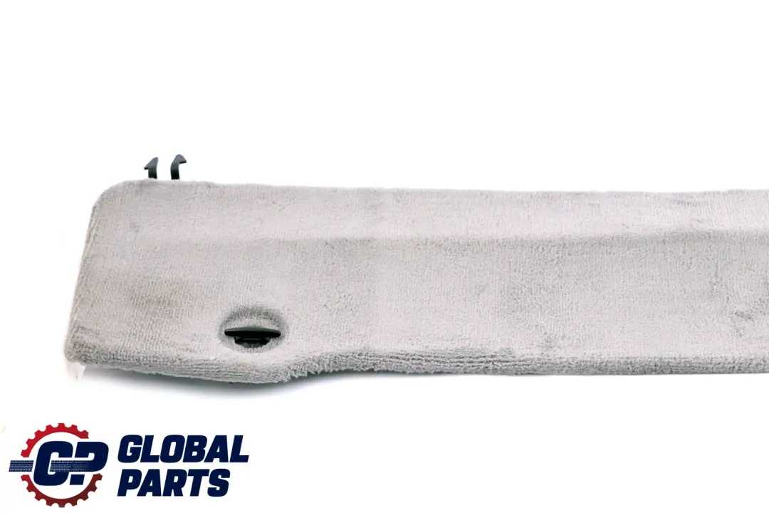 Tapicerka klapy bagażnika 7061422 do BMW E61 o numerze 7171038 BMW E61 Tapicerka klapy bagażnika 7061422 - SKU 7171039 - Numer Części 7171038