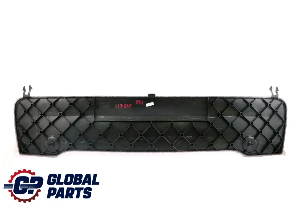 Tapicerka klapy bagażnika 7061422 do BMW E61 o numerze 7171038 BMW E61 Tapicerka klapy bagażnika 7061422 - SKU 7171039 - Numer Części 7171038