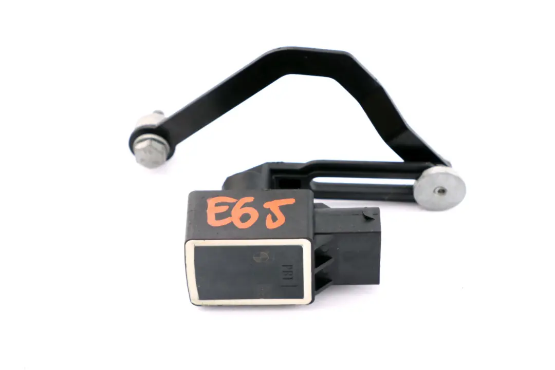 Sensor De Nivel De Control De Luces Superior para BMW E65 E66 E67 con número de pieza 7171085 BMW E65 E66 E67 Sensor De Nivel De Control De Luces Superior - SKU 7171085 - Número de pieza 7171085