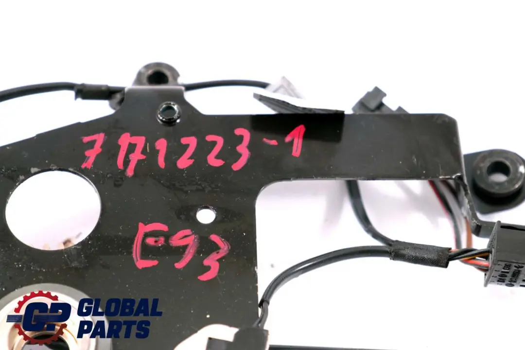 Folding Top Hardtop Roof Shell Fastener Mounting Bow to BMW E93 1 Convertible with Part number 7171223 BMW E93 1 Convertible Folding Top Hardtop Roof Shell Fastener Mounting Bow - SKU 7171223-1 - Part number 7171223