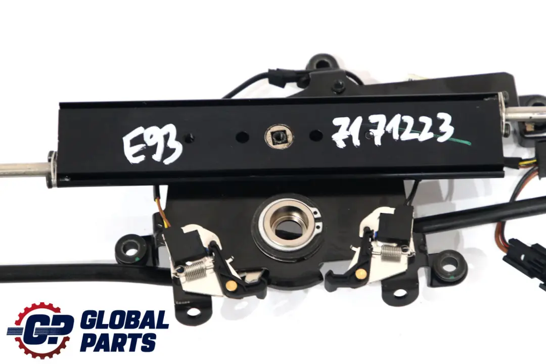 BMW 3 E93 Capot Cabriolet Dachschale Obturateur - SKU 7171223 - Numéro de pièce 7171223